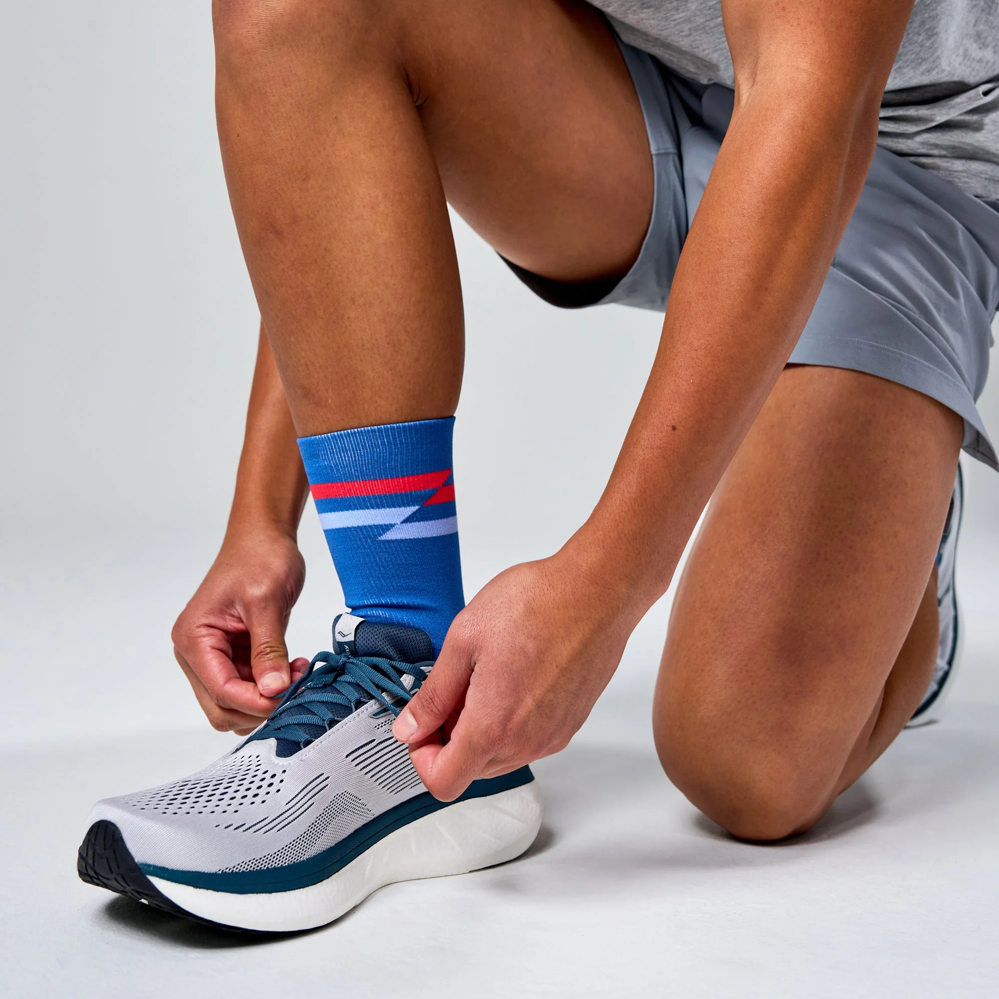 Elite Light Cushion Mini Crew - Image 8