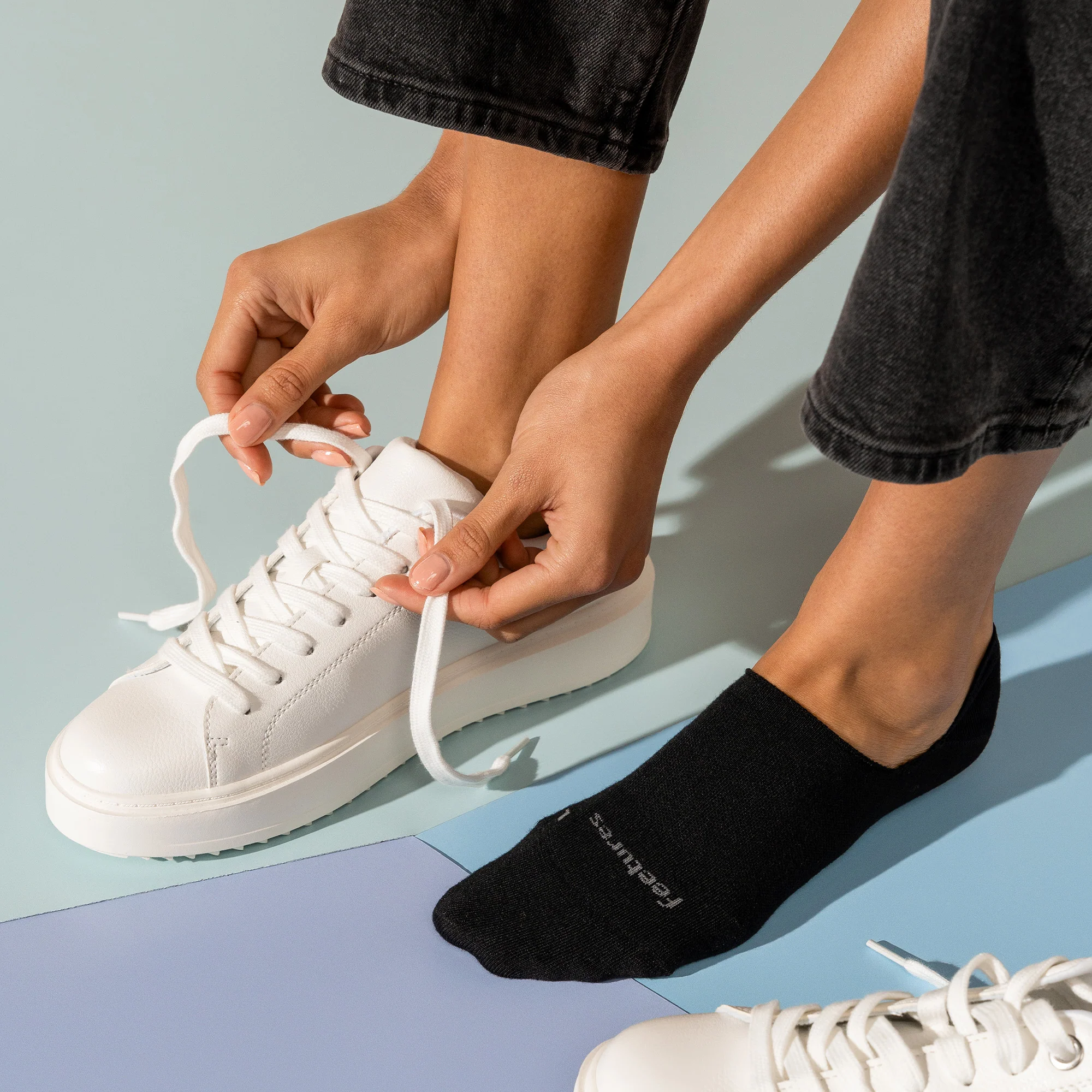 Everyday Women's Ultra Light Invisible 3 Pack - Image 32