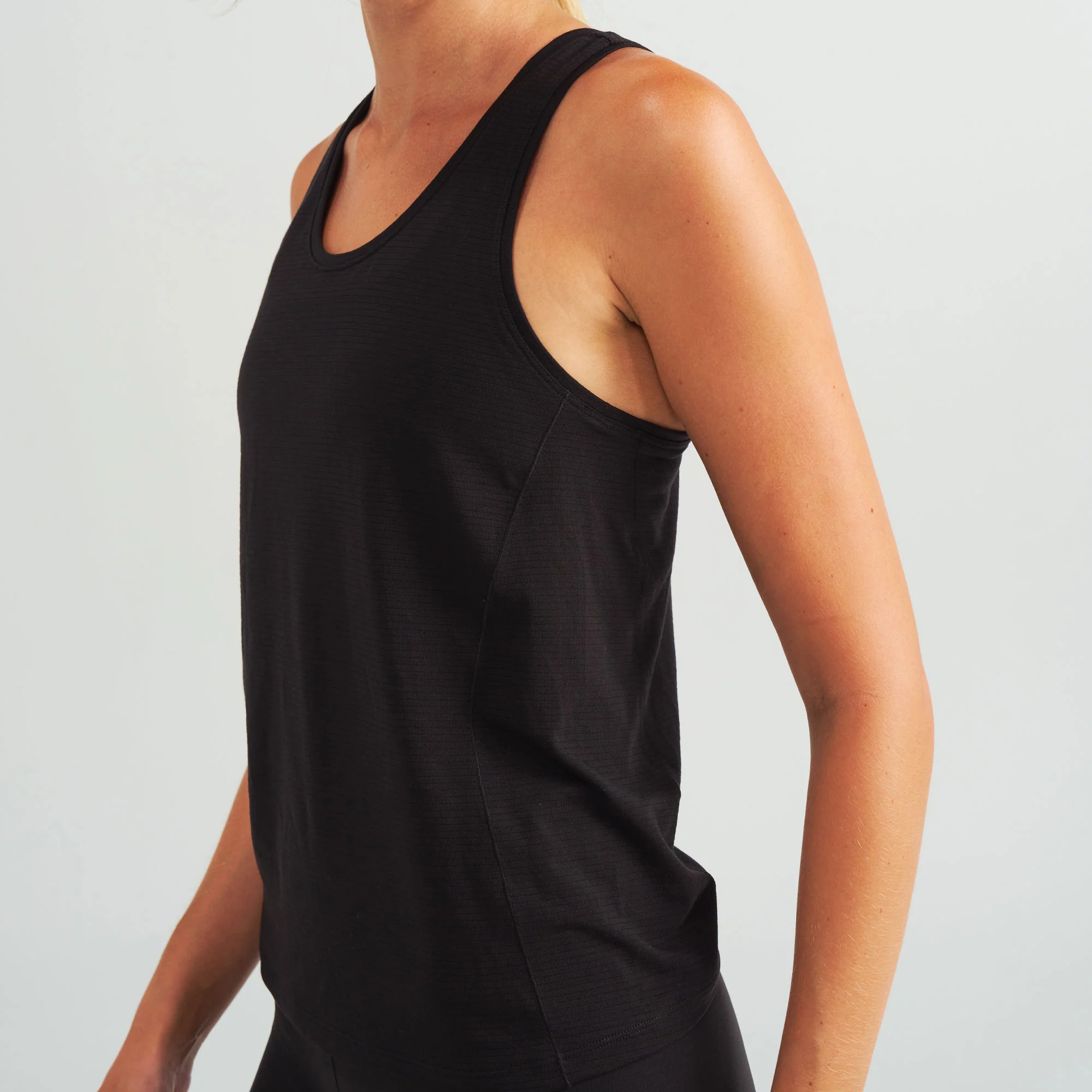 Women’s Stride Flex Performance Tank - Image 4